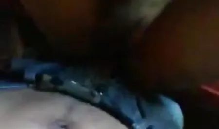 बूढ़ा हिंदी की सेक्सी मूवी आदमी एक युवा वेश्या की वासना दोगुनी