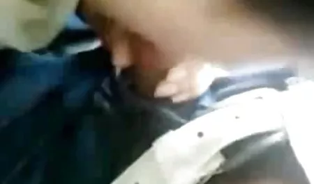 एक हाथ और बड़ी बिल्ली जर्मन बड़ा सेक्सी फिल्म हिंदी वाला डिक के साथ कमबख्त