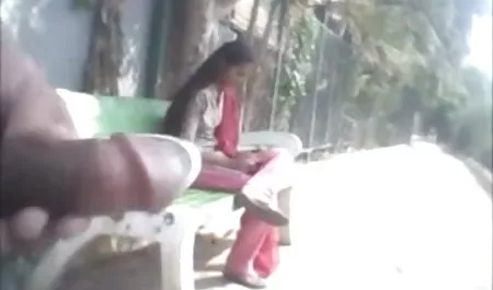 सुनहरे बालों वाली श्यामला कट्टर आउटडोर साउथ इंडियन सेक्सी फिल्म जनता वास्तविकता