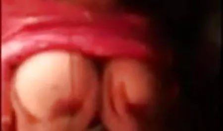 एक प्रेमी सेक्सी मूवी हिंदी वीडियो के साथ एक लड़की एक आदमी को धोखा देता है