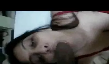 परिपक्व सेक्सी हिंदी वीडियो फुल मूवी युगल पुरुषों त्रिगुट लड़की
