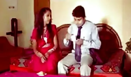 बहन बेकार है बहन और उसकी निविदा कमबख्त फिल्म भेजो सेक्सी मुर्गा ।