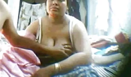 सेक्सी कुतिया में सेक्सी हिंदी फिल्म वीडियो में बर्तन फ्रेम shaves के लिए अनुभवी प्रेमियों