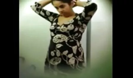 मैं पिछवाड़े में परिपक्व बीएफ मूवी सेक्सी चाची डाल दिया और सह के साथ उसके गुदा भरा