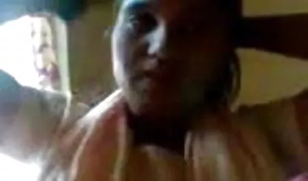 रेट्रो सफेद मोजे में सेक्सी मूवी फुल हिंदी एक महिला के साथ सेक्स