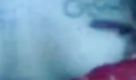 Malato थी और छेद के माध्यम से दीवार में अपने मुंह में जोरदार सेक्सी फिल्म