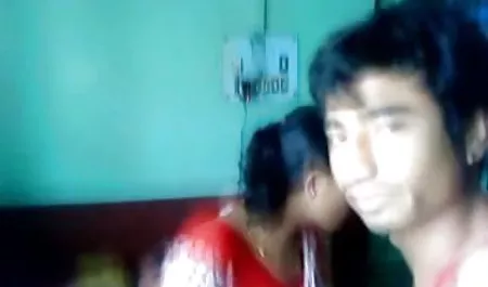 पूर्वानुमान के बाद, ग्राहक एक रूसी मालिश के साथ सेक्स की हिंदी फिल्म फुल सेक्सी स्थापना