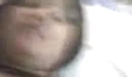 लैटिना फूहड़ कैमरे पर उसके प्रेमी के साथ यौन हिंदुस्तानी सेक्सी फिल्म संबंध रखने वाले