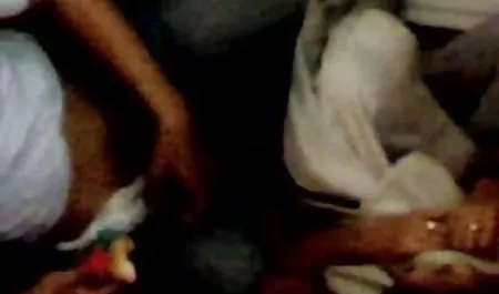 रूसी लड़की उसकी इंग्लिश वीडियो सेक्सी मूवी जीभ ताजा रखा