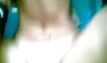दूल्हे 69 की उम्र हॉलीवुड सेक्सी हिंदी मूवी में वयस्क दूल्हे लेता है