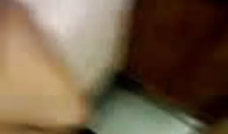 उसके आकर्षण दिखा एक सुपर सुंदर लड़की इंग्लिश पिक्चर सेक्सी बीपी के साथ वीडियो