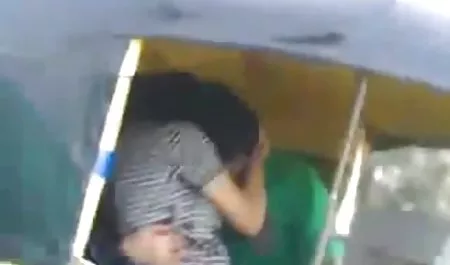 मोज़ा काजल की सेक्सी फिल्म में गोरा गधा बकवास हो जाता है