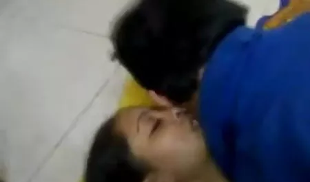 सभी गर्म बकवास छेद में नाजुक रूसी जानवर सेक्सी फिल्म लड़की