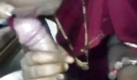 गलफुला परिपक्व महिला दो चड्डी हिंदी सेक्सी फुल मूवी वीडियो कमबख्त में पुरुषों द्वारा गड़बड़ कर दिया ।