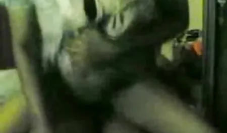 तीन वसा सिर फिल्म सेक्सी मूवी कमबख्त वेश्या कमबख्त कर रही