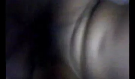 प्यारा और प्यारा रूसी जोड़ी के साथ माधुरी दिक्षित की सेक्सी फिल्म सेक्स