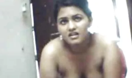 एक रसदार गोरा कमबख्त मालिश के बाद सेक्सी फिल्म हद में