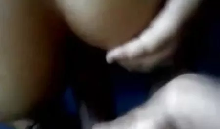 छूत सो रही हिंदी बफ सेक्सी फिल्म है बिल्ली बाल