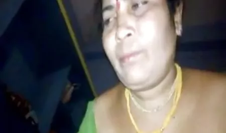 एमेच्योर इंग्लिश सेक्सी वीडियो ब्लू पिक्चर श्यामला हस्तमैथुन रूसी सोलो खिलौने वेब कैमरा