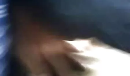 है जो कोच पर घर और नंगी फिल्म दिखाओ सेक्सी nechayno उसे बिल्ली में सह