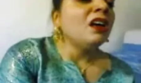 समूह सेक्स युवा रूसी जोड़ों सेक्सी पिक्चर हिंदी इंग्लिश